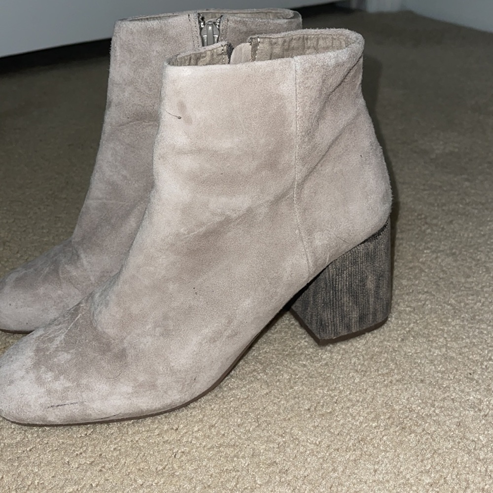 Grey booties - Picture 3 of 7